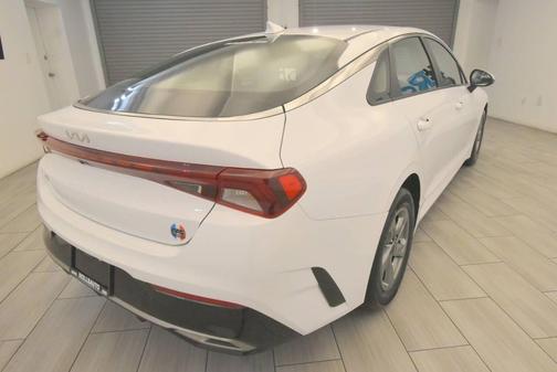 2023 Kia K5 LXS