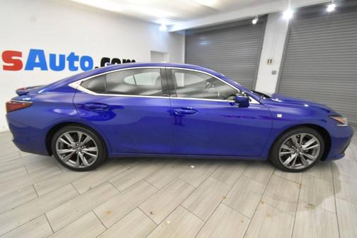 2019 Lexus ES 350 Base