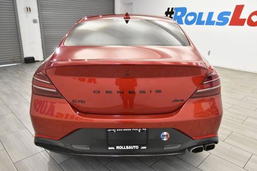 2022 Genesis G70 2.0T AWD