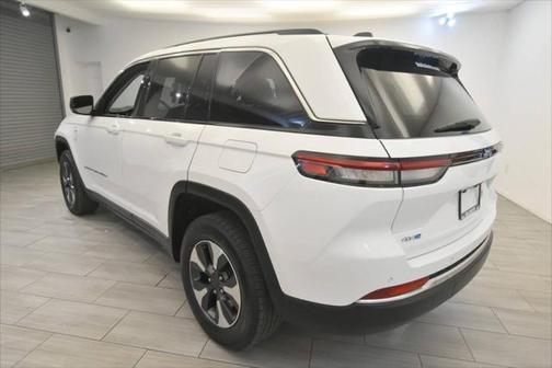 2023 Jeep Grand Cherokee 4xe Base