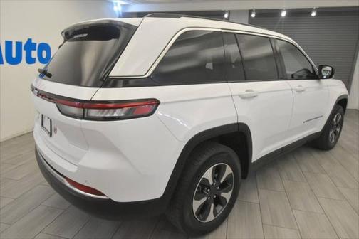 2023 Jeep Grand Cherokee 4xe Base