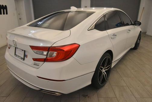 2021 Honda Accord Touring 2.0T