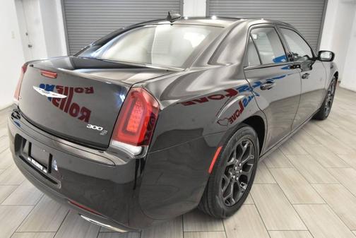 2019 Chrysler 300 S
