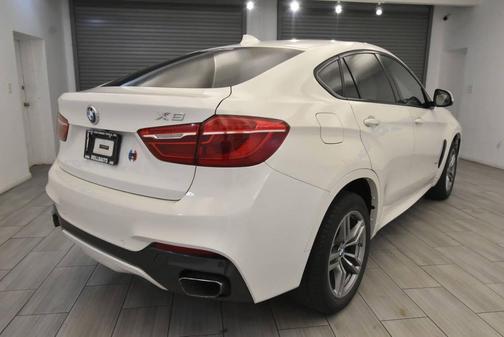 2016 BMW X6 xDrive35i