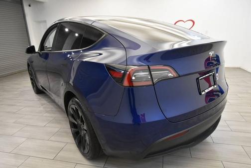 2021 Tesla Model Y Long Range Dual Motor All-Wheel Drive