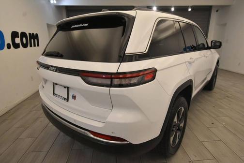 2024 Jeep Grand Cherokee 4xe Base