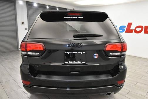 2021 Jeep Grand Cherokee Laredo