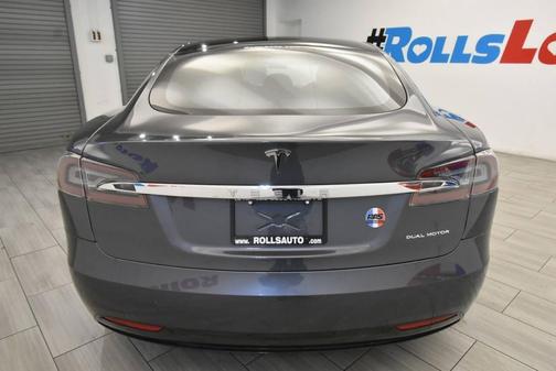 2020 Tesla Model S Long Range