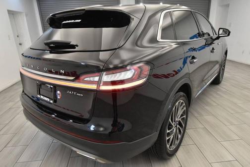 2019 Lincoln Nautilus Reserve