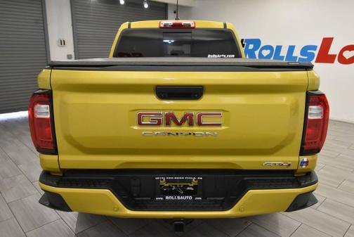 2023 GMC Canyon AT4