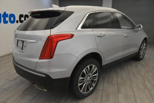 2017 Cadillac XT5 Premium Luxury