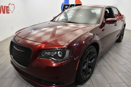 2023 Chrysler 300 S