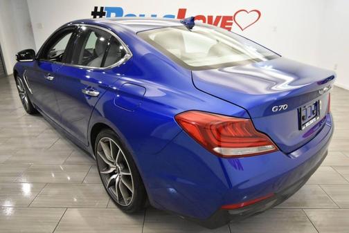 2020 Genesis G70 2.0T RWD Manual