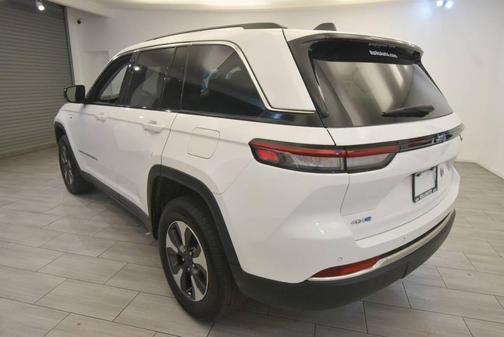 2023 Jeep Grand Cherokee 4xe Base