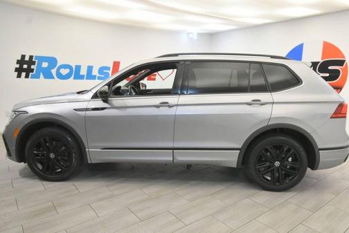 2022 Volkswagen Tiguan 2.0T SE R-Line Black 4MOTION