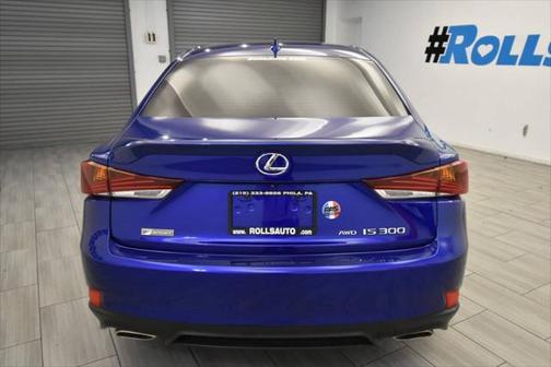 2019 Lexus IS 300 Base