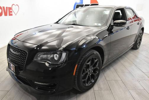 2022 Chrysler 300 Touring