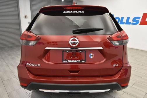 2018 Nissan Rogue SV