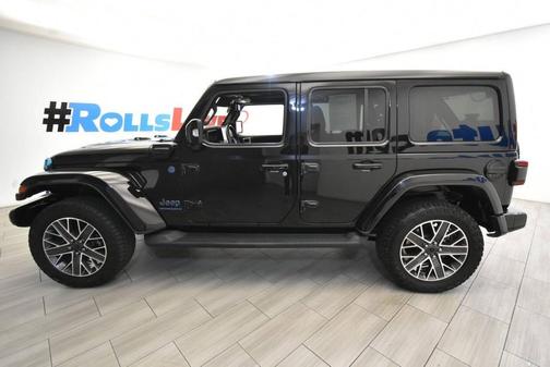 Black Clearcoat 2024 Jeep Wrangler 4xe High Altitude