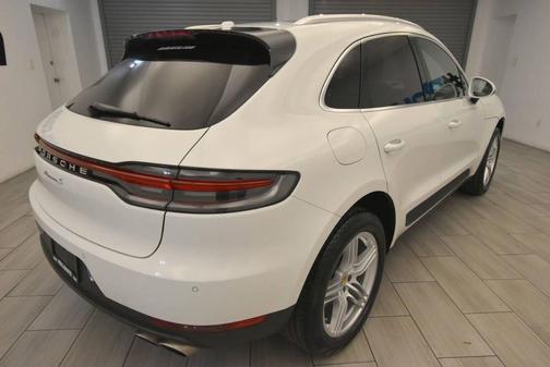 2020 Porsche Macan S