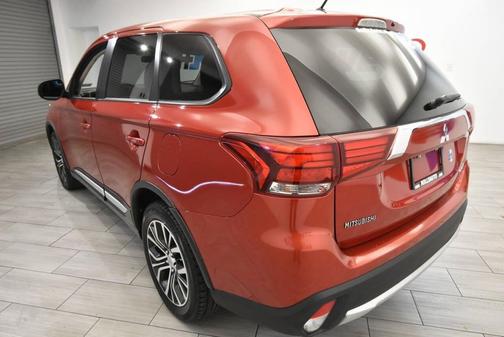 2016 Mitsubishi Outlander ES