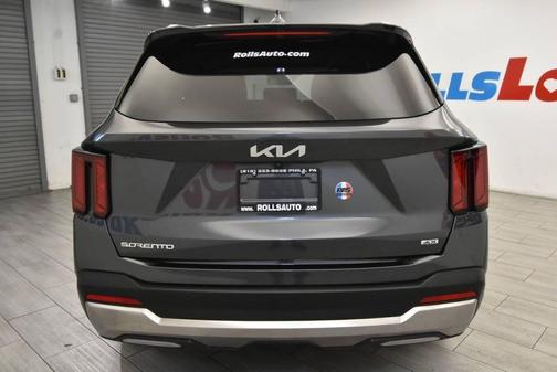 2024 Kia Sorento S