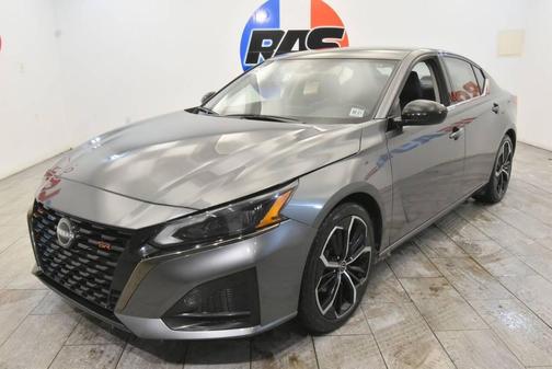 2023 Nissan Altima SR Intelligent AWD