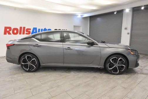 2023 Nissan Altima SR Intelligent AWD