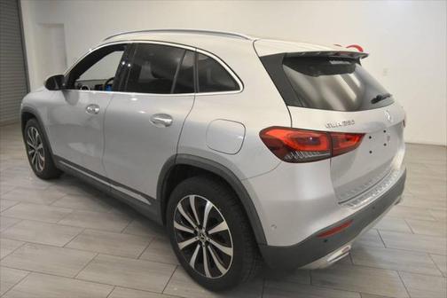 2021 Mercedes-Benz GLA 250 Base 4MATIC
