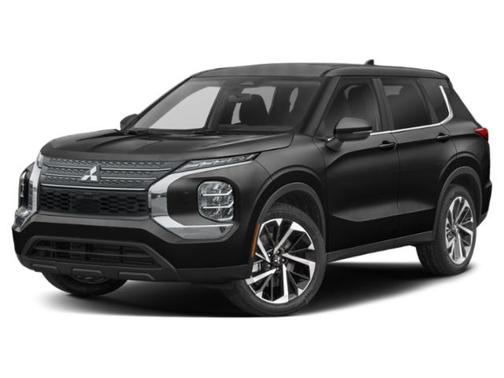 Labrador Black Pearl 2024 Mitsubishi Outlander ES 2.5 S-AWC
