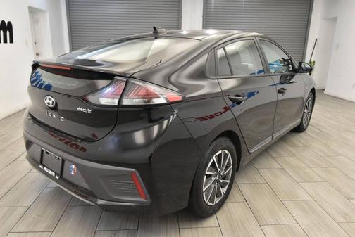 2020 Hyundai IONIQ EV SE