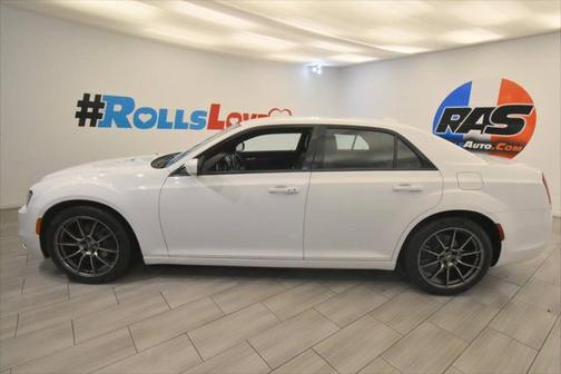 2021 Chrysler 300 S