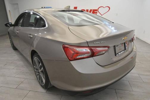 2022 Chevrolet Malibu FWD LT