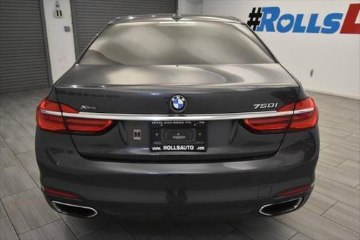 2016 BMW 750 i xDrive