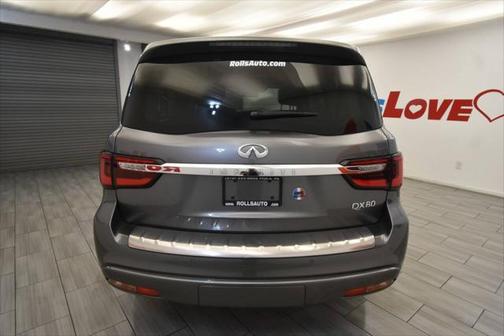 2018 INFINITI QX80 Base