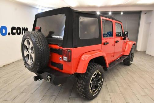 2017 Jeep Wrangler Unlimited Sahara