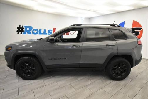 2022 Jeep Cherokee X 4x4