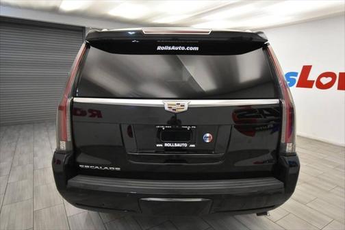 2017 Cadillac Escalade Luxury