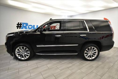 2017 Cadillac Escalade Luxury