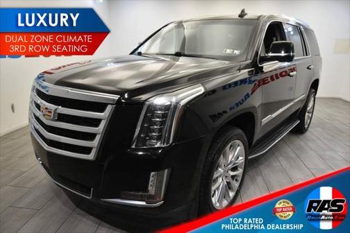 2017 Cadillac Escalade Luxury