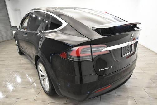 2019 Tesla Model X 100D