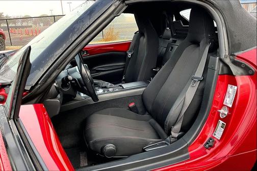 2016 Mazda MX-5 Miata Club