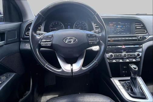 Phantom Black 2019 Hyundai ELANTRA Limited