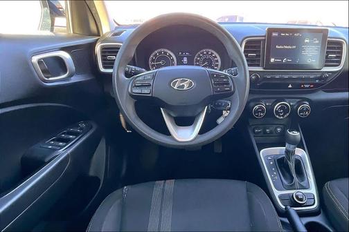 2020 Hyundai VENUE SEL