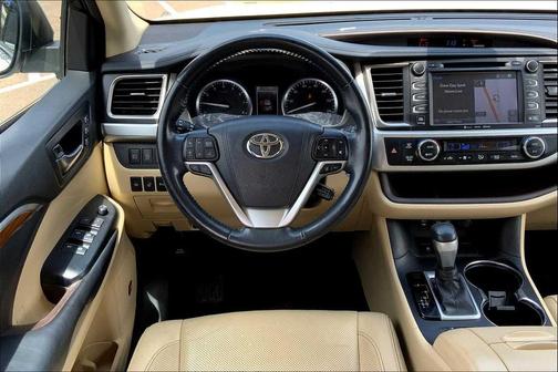 2018 Toyota Highlander Limited Platinum