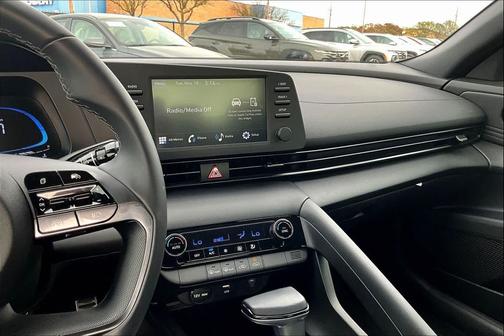 2025 Hyundai ELANTRA Sport