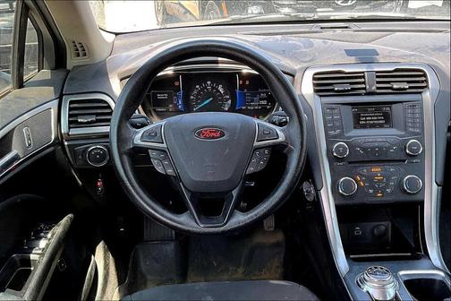 2017 Ford Fusion Hybrid SE