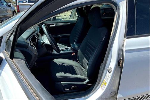 2017 Ford Fusion Hybrid SE