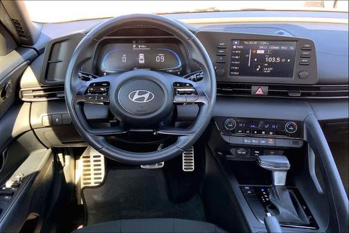 2025 Hyundai ELANTRA Sport