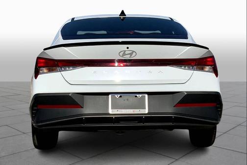 2025 Hyundai ELANTRA Sport